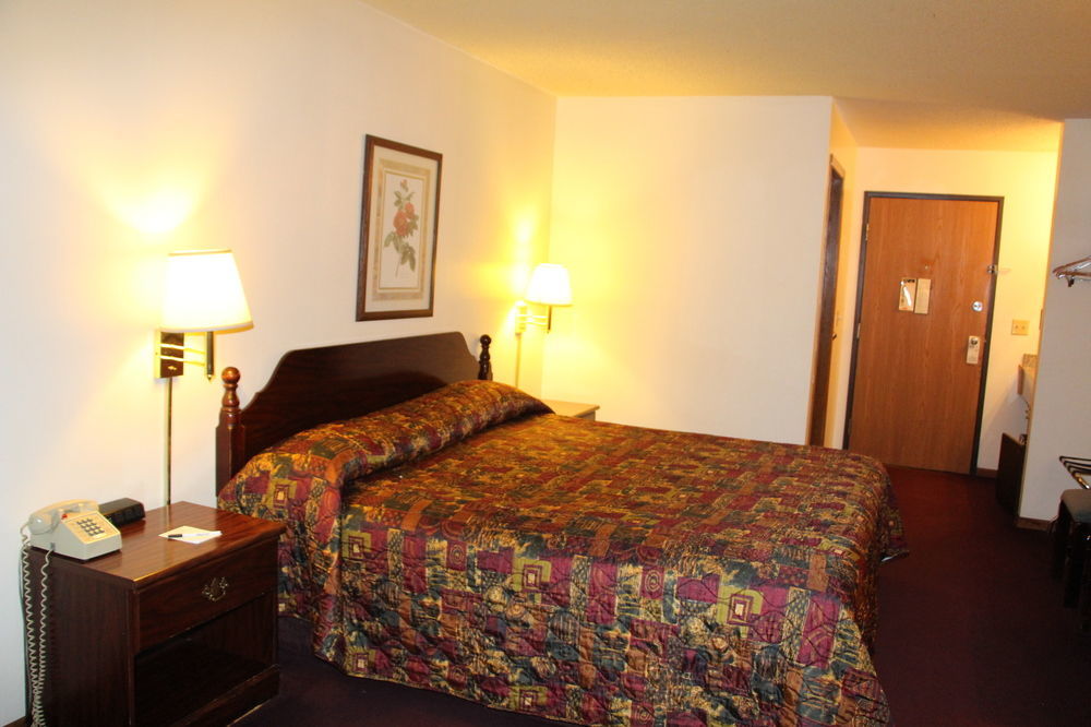 Westbridge Inn And Suites Centerville Dış mekan fotoğraf